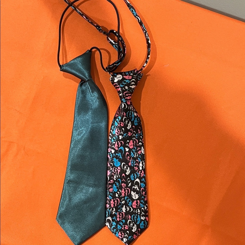 6/$25Stylish Teal and Multicolor Dogs ties Bag NWOT - Picture 11 of 11